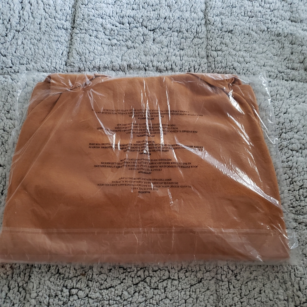 BNWT BETSEY JOHNSON sweater dress in autumn blaze color (L) - Picture 4 of 5